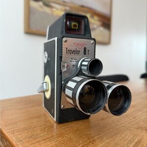 Vintage Rondo Traveler 8T Movie Camera – 8mm film